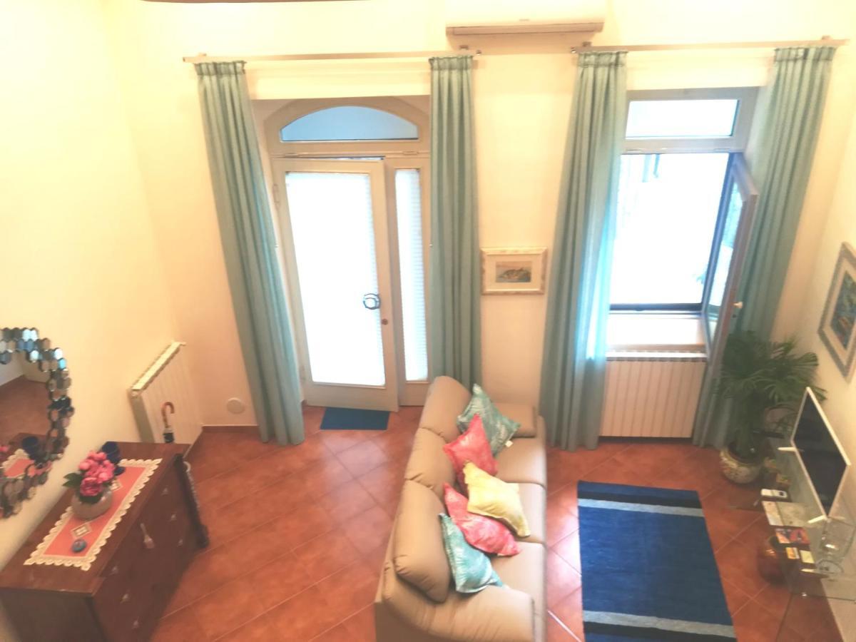 Luxury Apartment Carmen N 2 Centro Storico Di Таормина Екстериор снимка