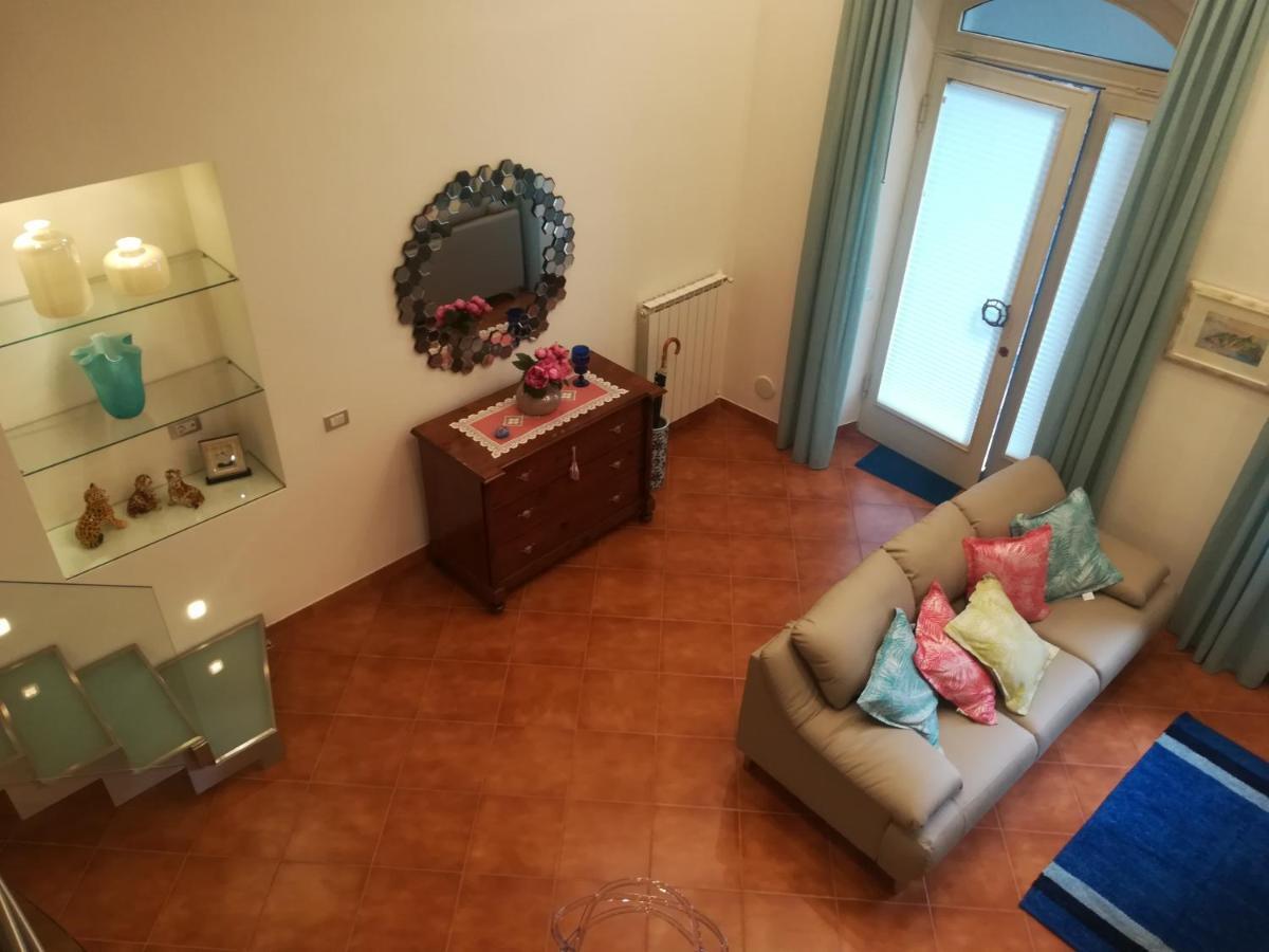 Luxury Apartment Carmen N 2 Centro Storico Di Таормина Екстериор снимка